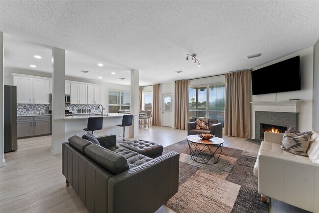 Building Photo - 10522 Badger Canyon Dr