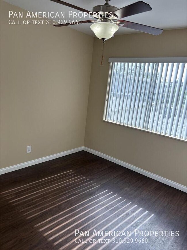 Foto del edificio - 812 N. Azusa-#27