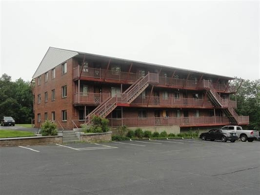 Well Maintained 3 Story Apartment Bldg. - 61 Payson Hill Rd