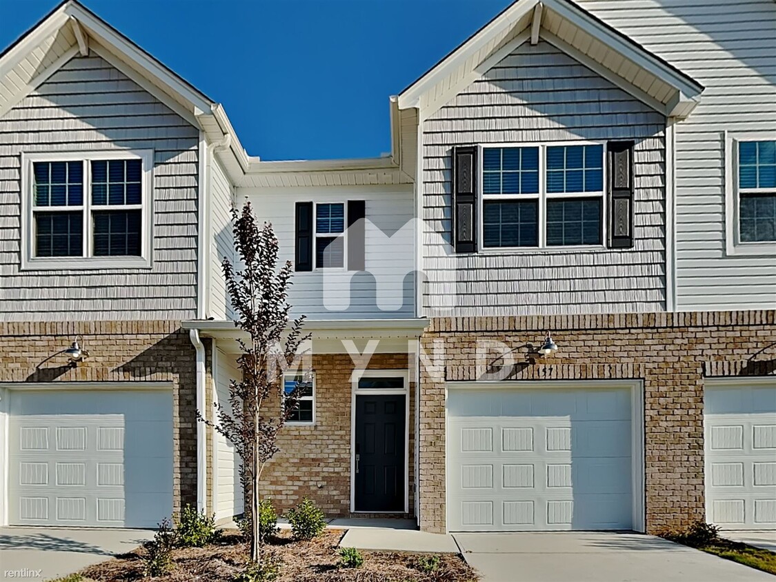 Primary Photo - 3 br, 2.5 bath Townhome - 157 Eagle Chase Dr