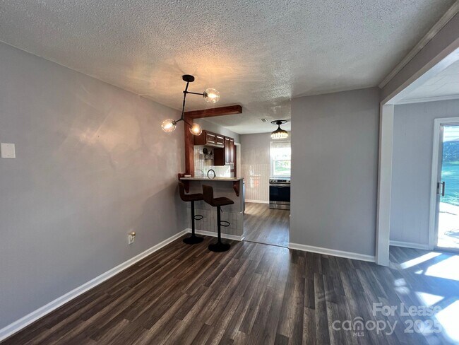 Foto del edificio - 222 Sikeston Ct