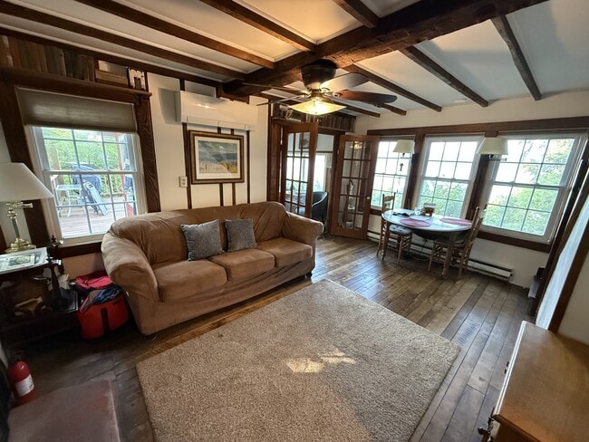 Building Photo - 1683 Taughannock Blvd