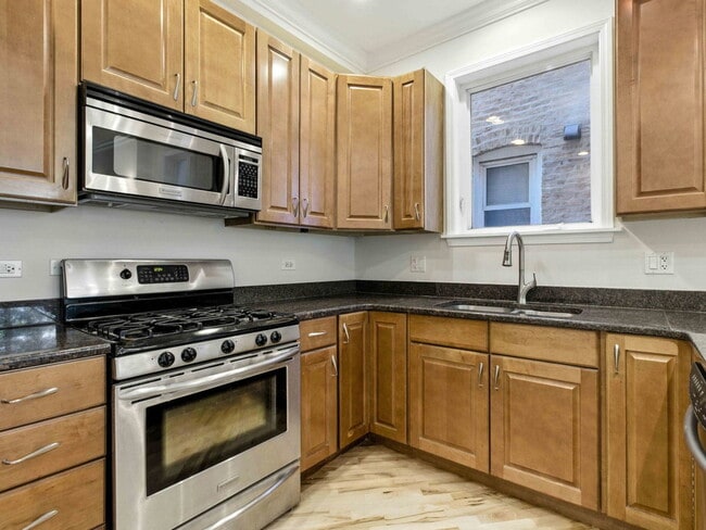 Building Photo - 2629 W Haddon Ave