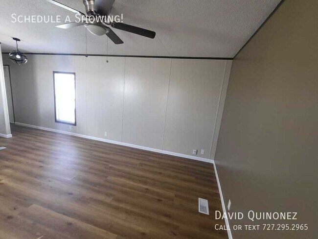 Building Photo - 217 Eastwood Dr