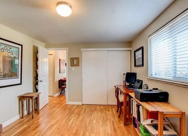 Second bedroom/home office, 12' X 14' - 2244 N Franklin St