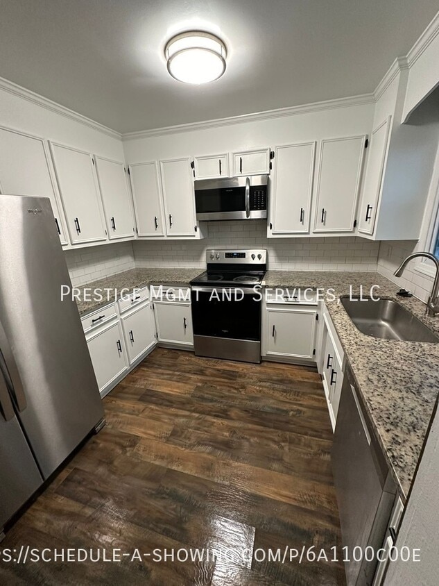 Photo - 319 Devonwood Ct-