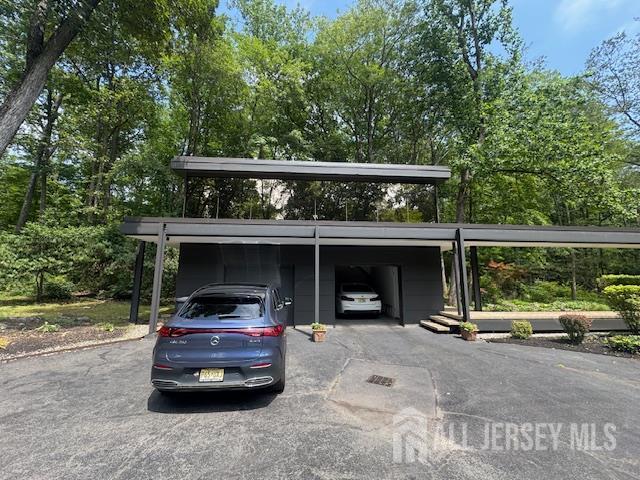 Primary Photo - 87 Ridgeview Cir