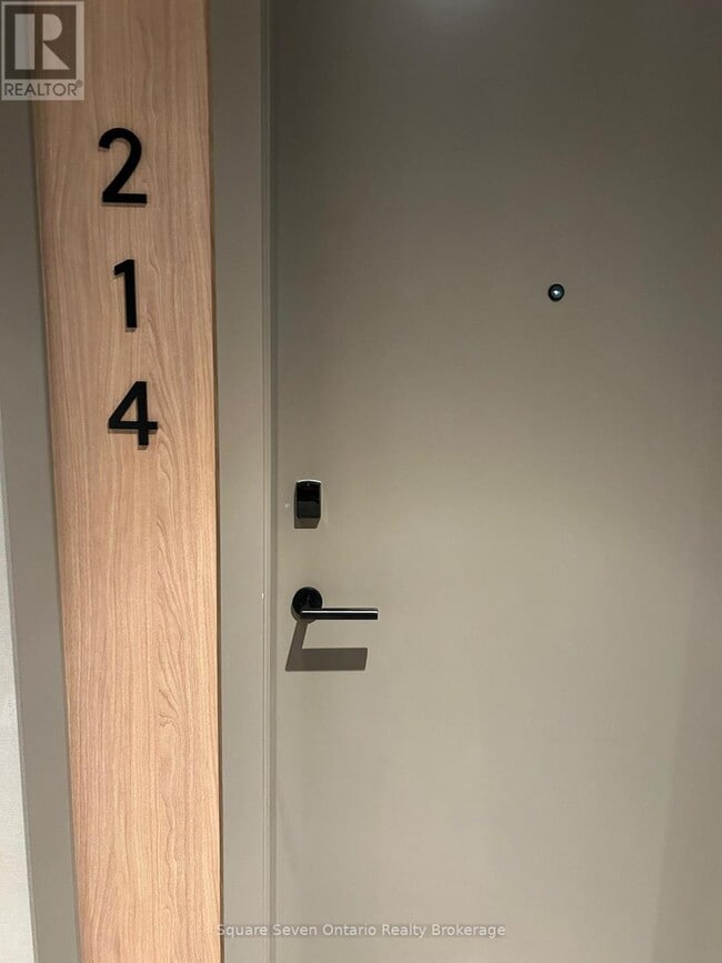 Building Photo - 720 Whitlock Ave