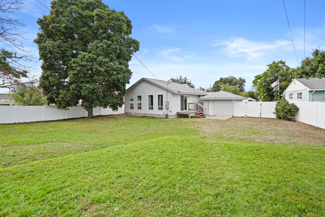 Foto del edificio - 3820 E Carlisle Ave