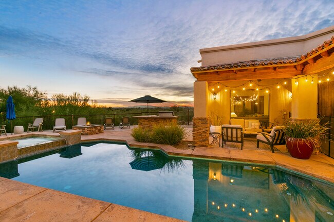 Foto del edificio - 6540 E Golden Hills Pl