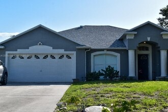 Building Photo - 1834 SW Gemini Ln