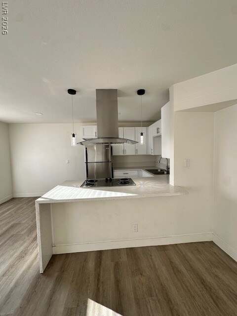 Building Photo - 2121 Oceanus Ln