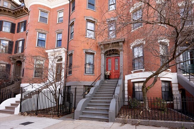 Foto del edificio - 758 Tremont St