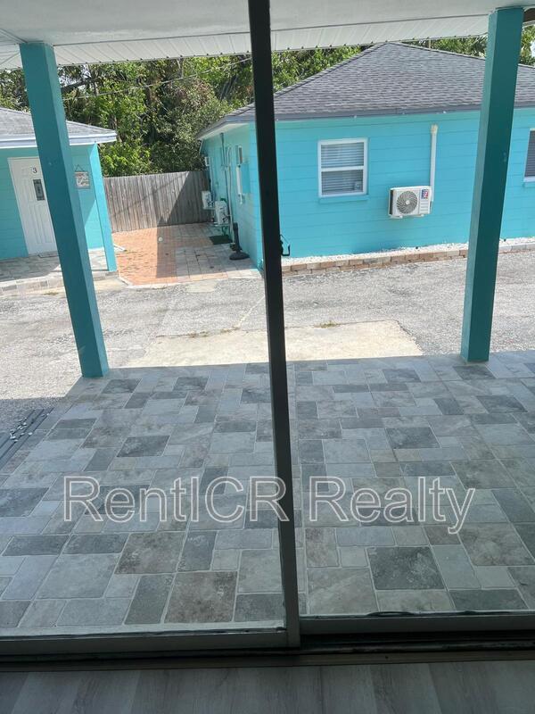 Foto del edificio - 10591 Bay Pines Blvd