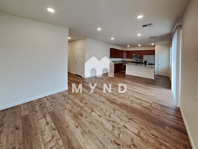Building Photo - 4904 Black Falcon Way