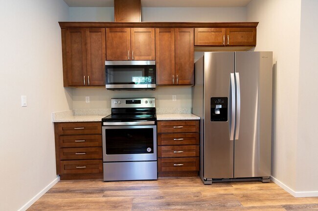 Foto del edificio - Beautiful 4 bedroom Duplex