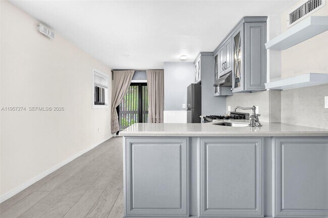 Building Photo - 3265 Virginia St