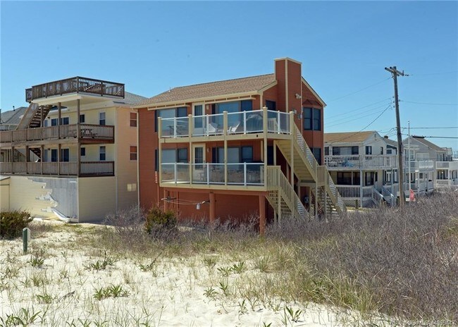 Building Photo - 701 Ocean Ave