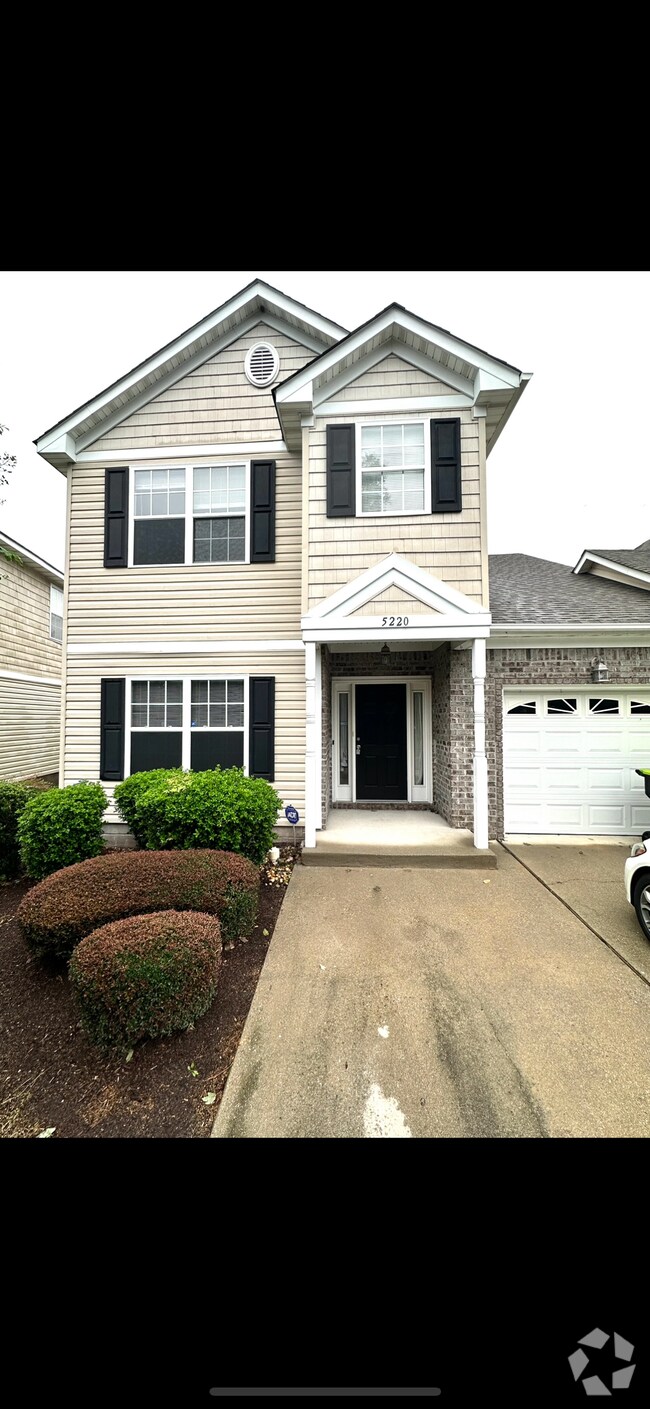 Witchduck Landing Apartments for Rent with a Yard Virginia Beach, VA