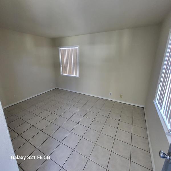 Building Photo - 2104 Cabrillo Ave