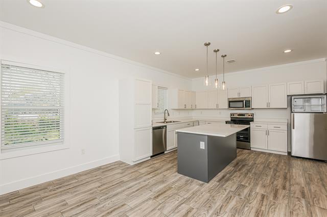 Foto del edificio - 1417 Illinois Ave