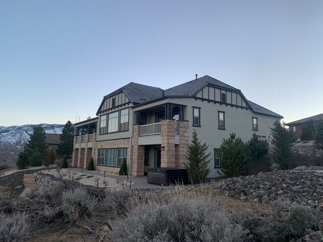 Foto del edificio - 1740 Sharpe Hill Cir