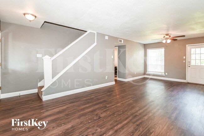 Foto del edificio - 7709 Texridge Dr
