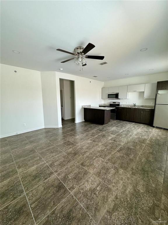 Foto del edificio - 9 Sylvia Handy Dr