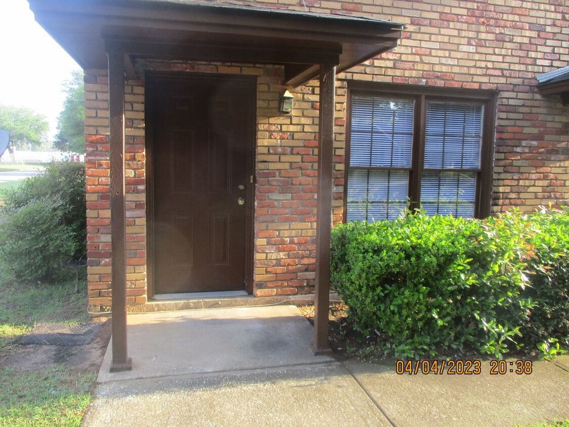 Highland, 1517 7 House Rental in Albany, GA