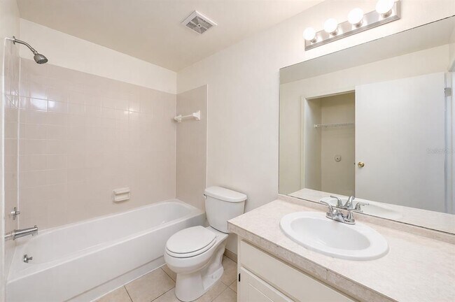 Foto del edificio - 3141 Huron Ave