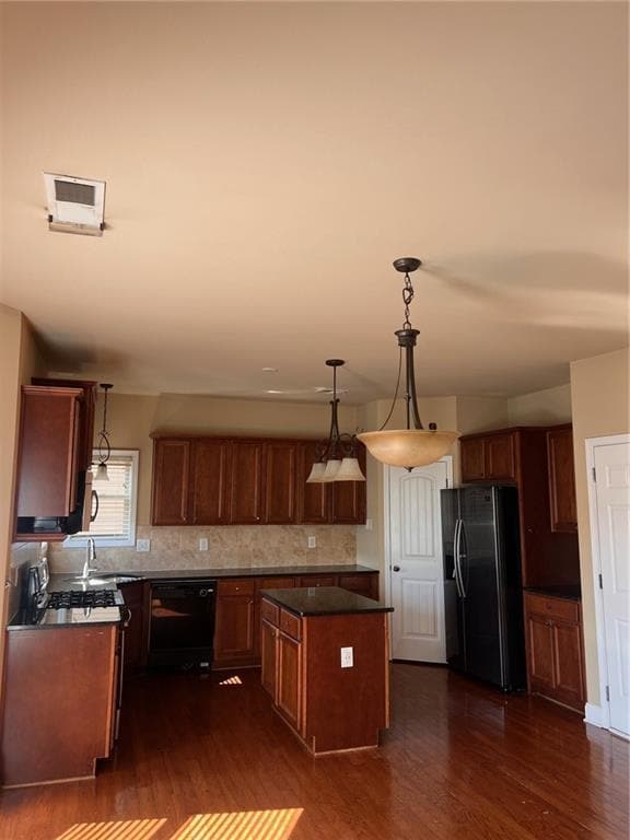 Building Photo - 3562 Fallen Oak Dr