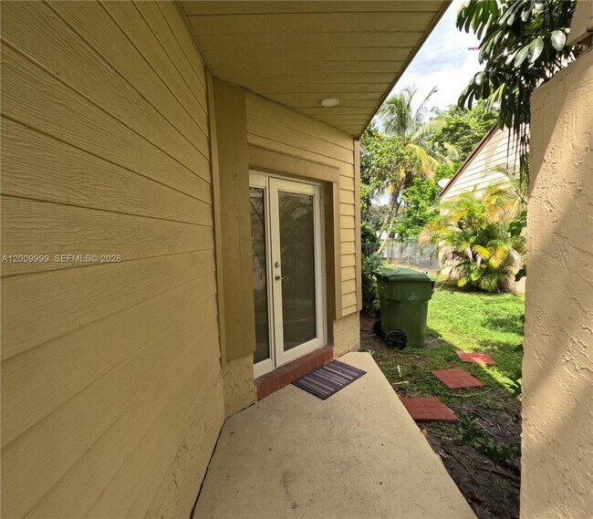 Foto del edificio - 1211 SW 84th Terrace