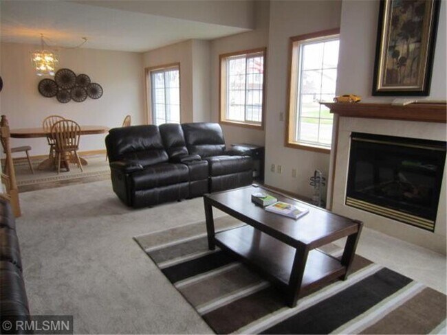 Foto del edificio - 12658 43rd St NE