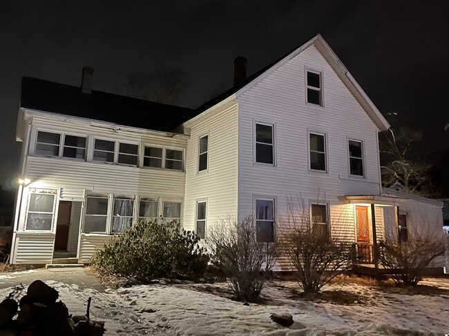 Building Photo - 104 Harrison St