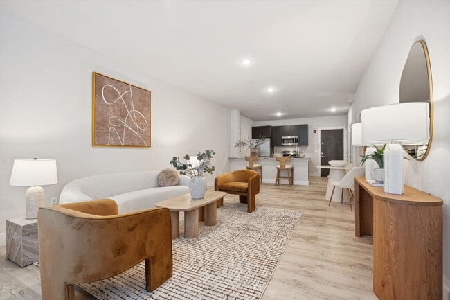 Photo - 227 North Walnut Apartments