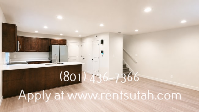 Building Photo - 1794 N 1260 E
