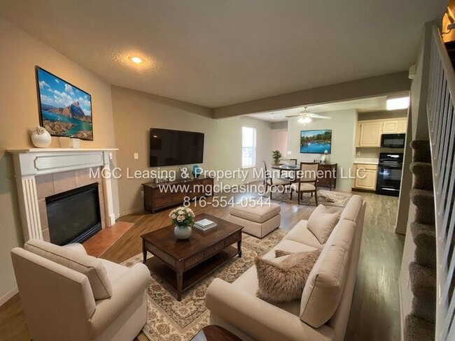 Foto del edificio - Fall into Comfort and Style at South Garde...