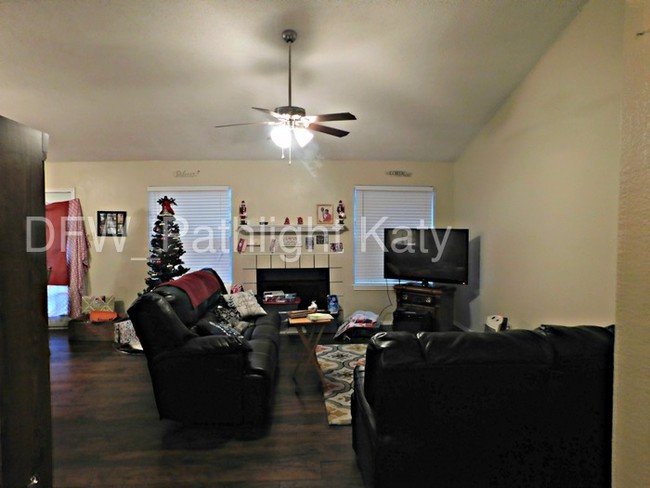 Building Photo - 7714 Bordeaux Lane , Rowlett , TX , 75089