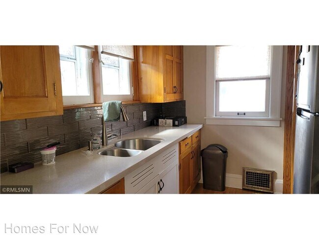 Foto del edificio - 3 br, 2.5 bath House - 2904 Salem Ave S