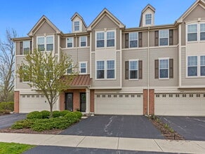 Building Photo - 3465 Bradbury Cir