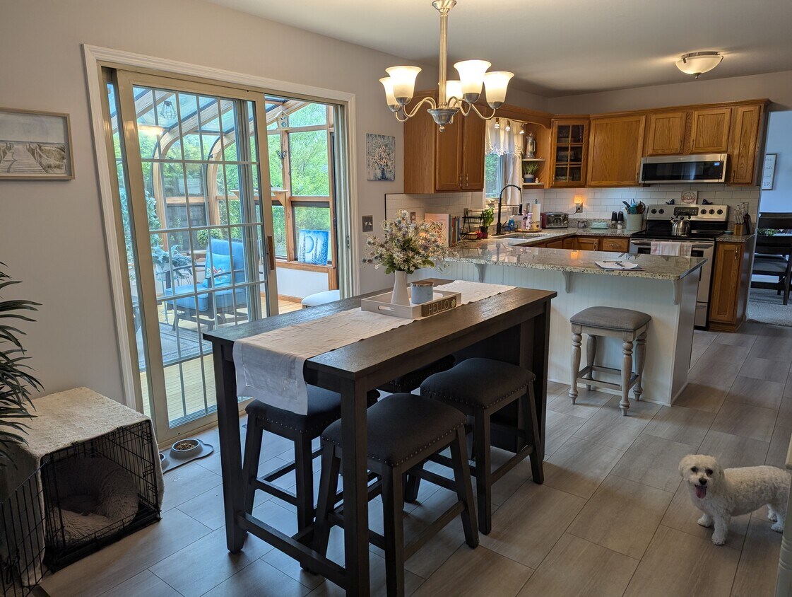 Foto principal - 202 N Spruce Dr