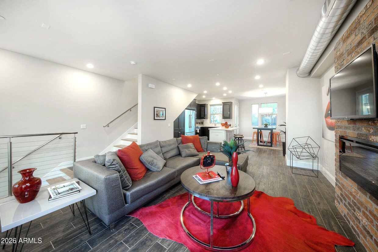 Foto del edificio - 4816 N Woodmere Fairway