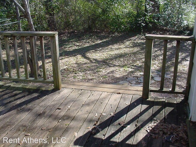 Foto del edificio - 3 br, 2 bath House - 480 Belvoir Heights