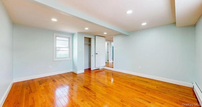 Foto del edificio - 132 Shaw Ave