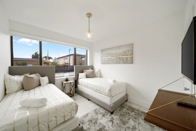 Foto del edificio - 2110 SW 16th St