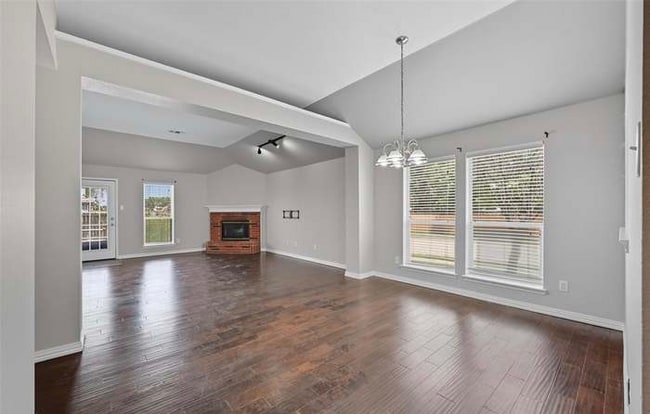 Foto del edificio - 9045 Winding River Dr