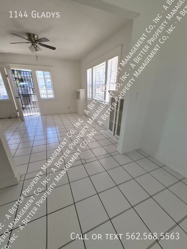Foto del edificio - 1144 Gladys-