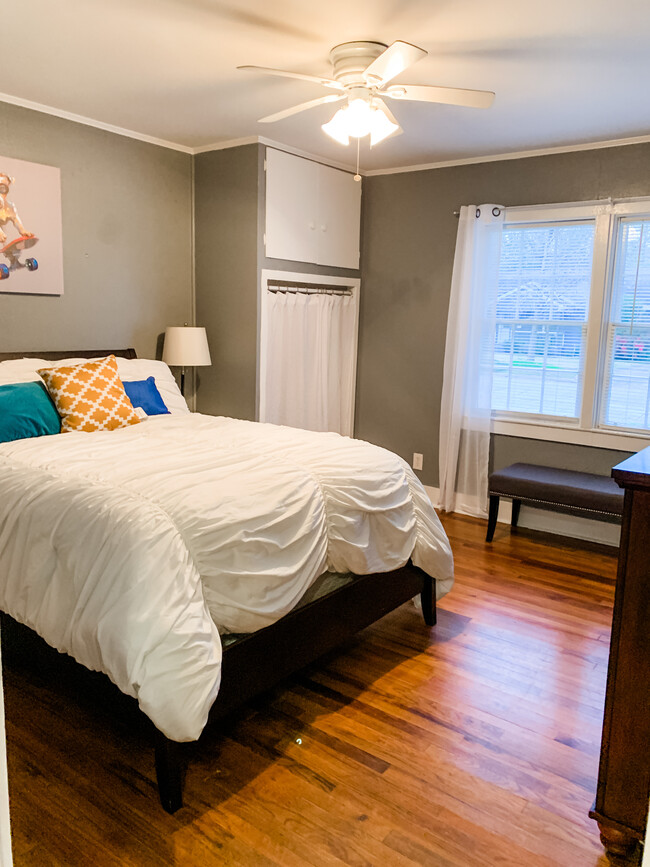 Foto del edificio - Furnished 2 Bedroom on E 58th Street