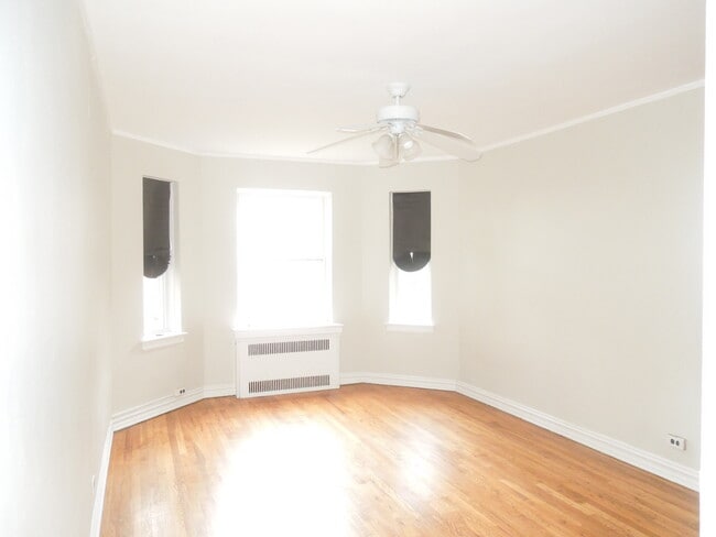 Building Photo - 70 Strawberry Hill Ave