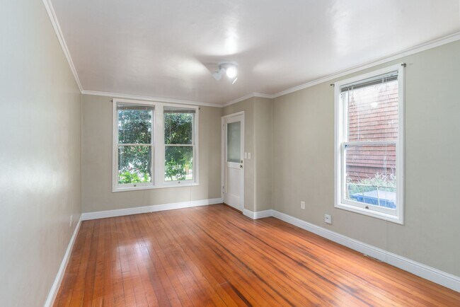 Foto del edificio - 820 Pacific Ave